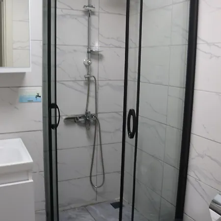 Hotell 7 Brothers 3*